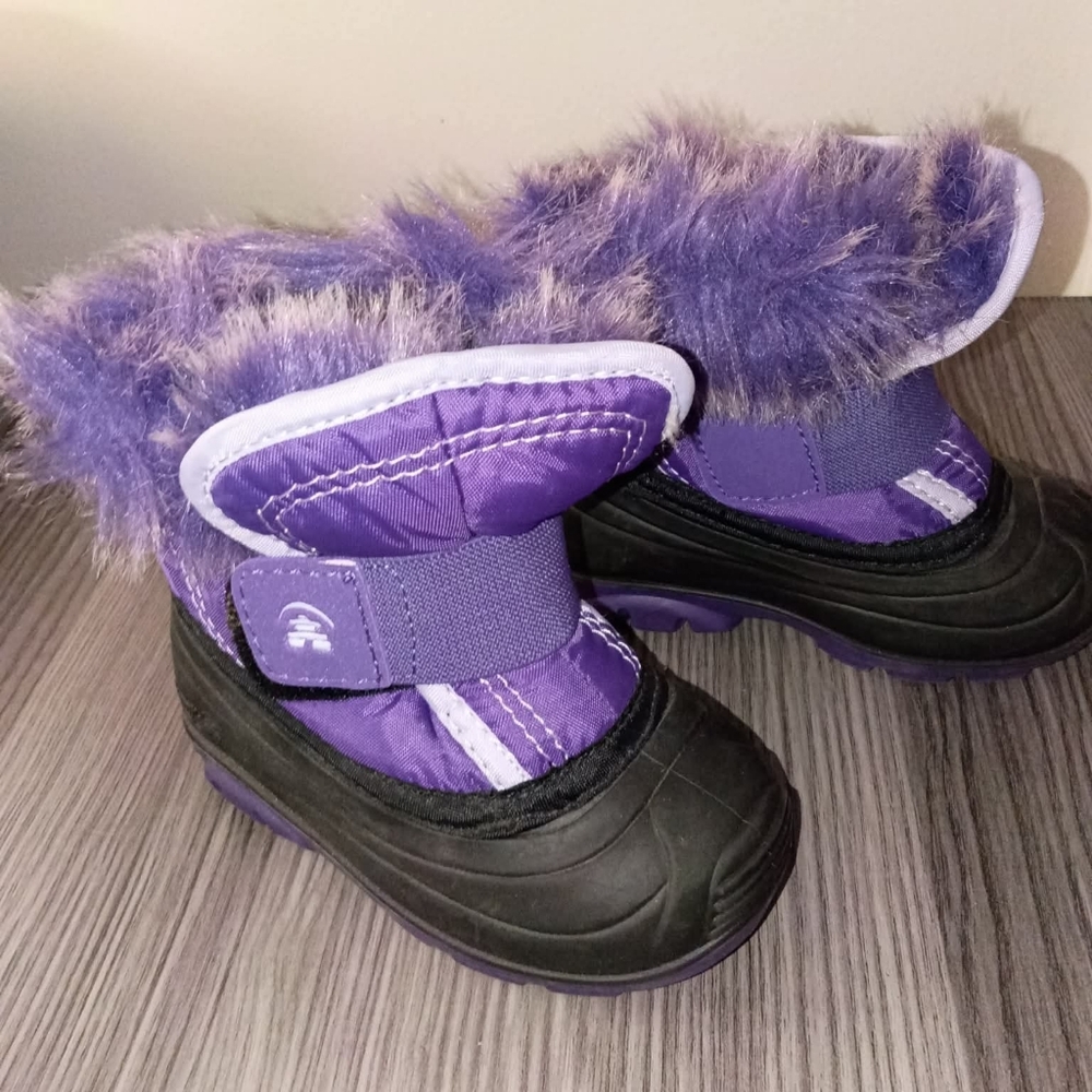 Kamik Toddler Girls 6 Snow Boots